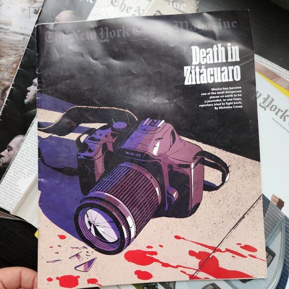 The New York Times Magazine Bundle Lot 9 Magazines RANDOM DATES Reading bundle - Picture 3 of 13